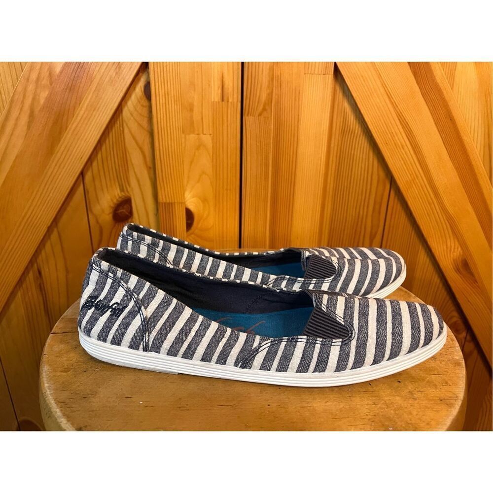 Blowfish Women Flat Shoes Blue Fabric Slip On Size 8.5